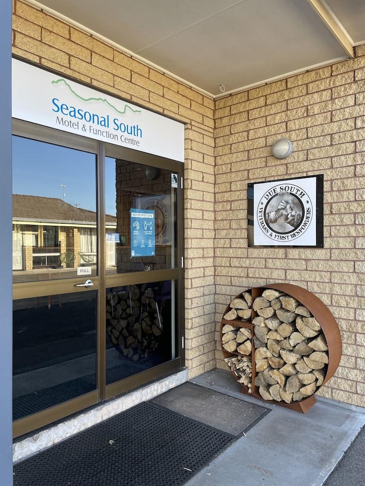 Seasonal South Motel & Function Centre Ulverstone Buitenkant foto