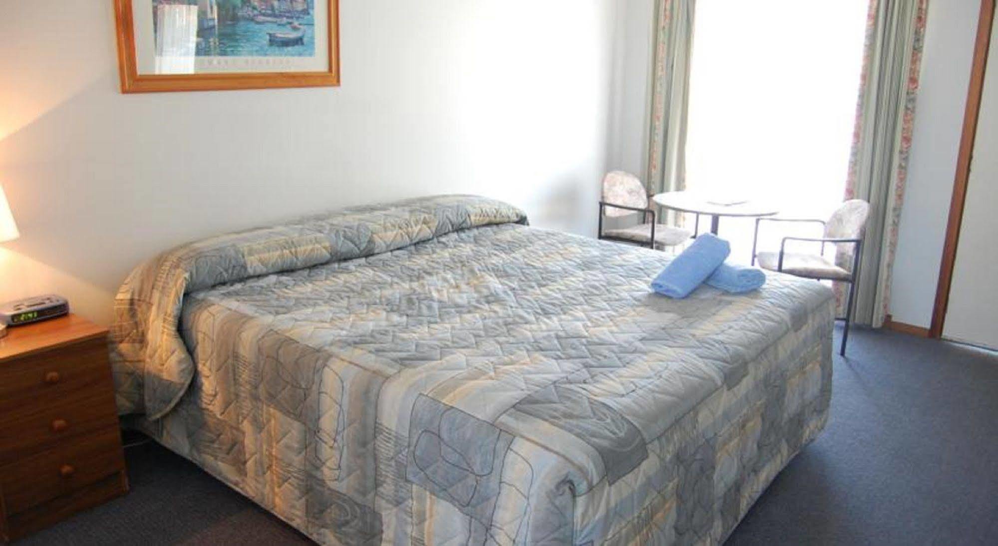 Seasonal South Motel & Function Centre Ulverstone Buitenkant foto