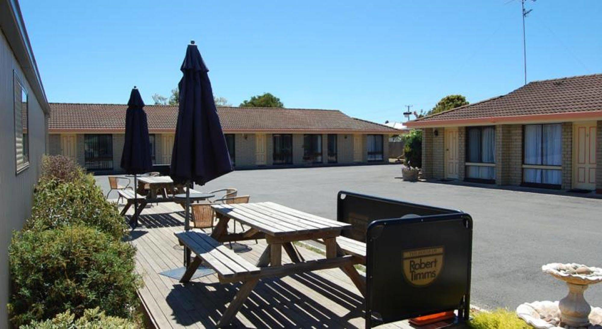 Seasonal South Motel & Function Centre Ulverstone Buitenkant foto